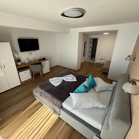 Casa Roby Гостьовий будинок Ефоріє-Норд