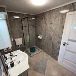 Affittacamere Casa Roby Eforie 3*